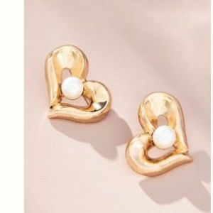 Anthropologie pearl heart earrings